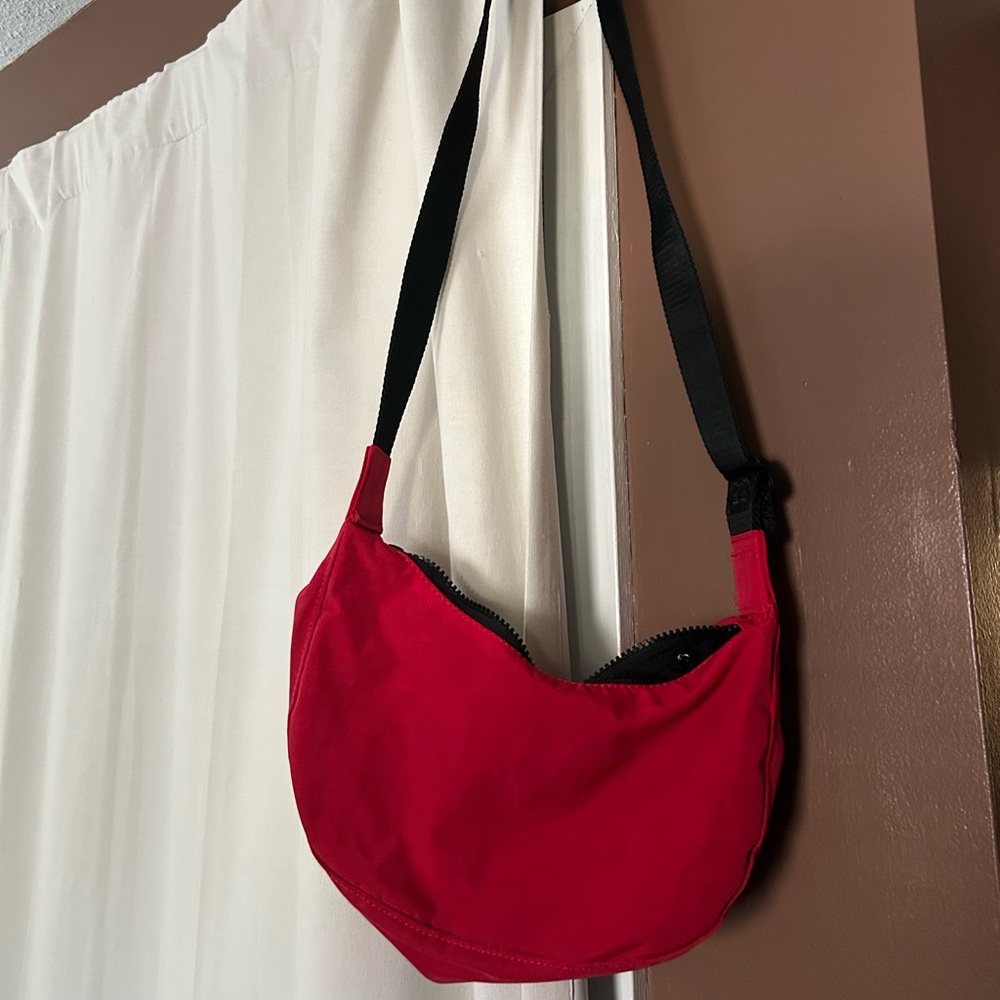 Baggu small Red Crescent bag